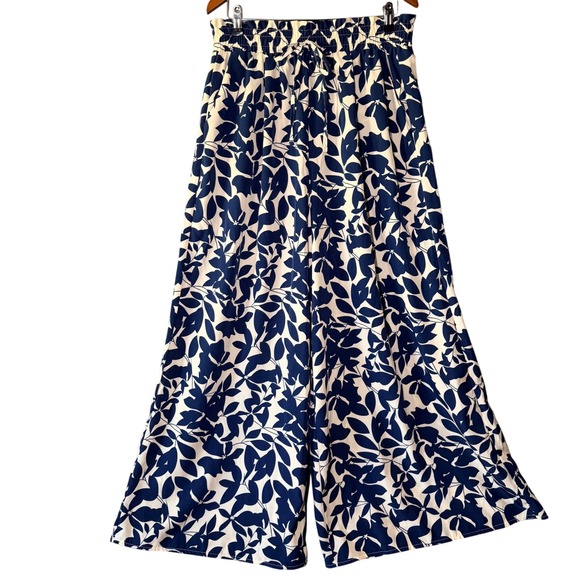 Unbranded Pants - Navy/Cream Floral Wide Leg Pants Elastic Waist XL Pockets Flowy Summer Boho